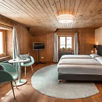 Otel Historic Albrici 3*