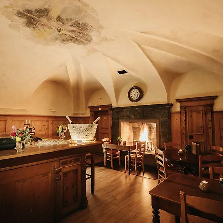 Historic Albrici Hotel