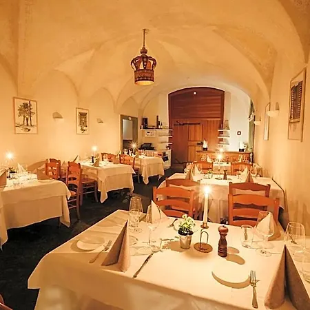 Historic Albrici Hotel 3*