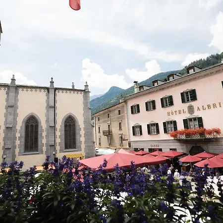 Historic Albrici Hotel 3*