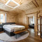 Hotel Historic Albrici Poschiavo