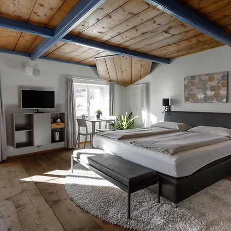Historic Albrici Hotel 3*