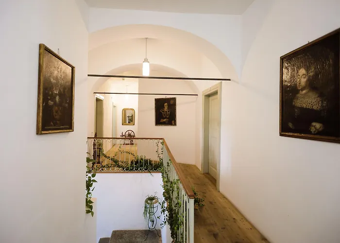 Historic Albrici Otel