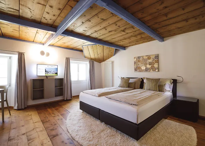 Historic Albrici Otel Poschiavo